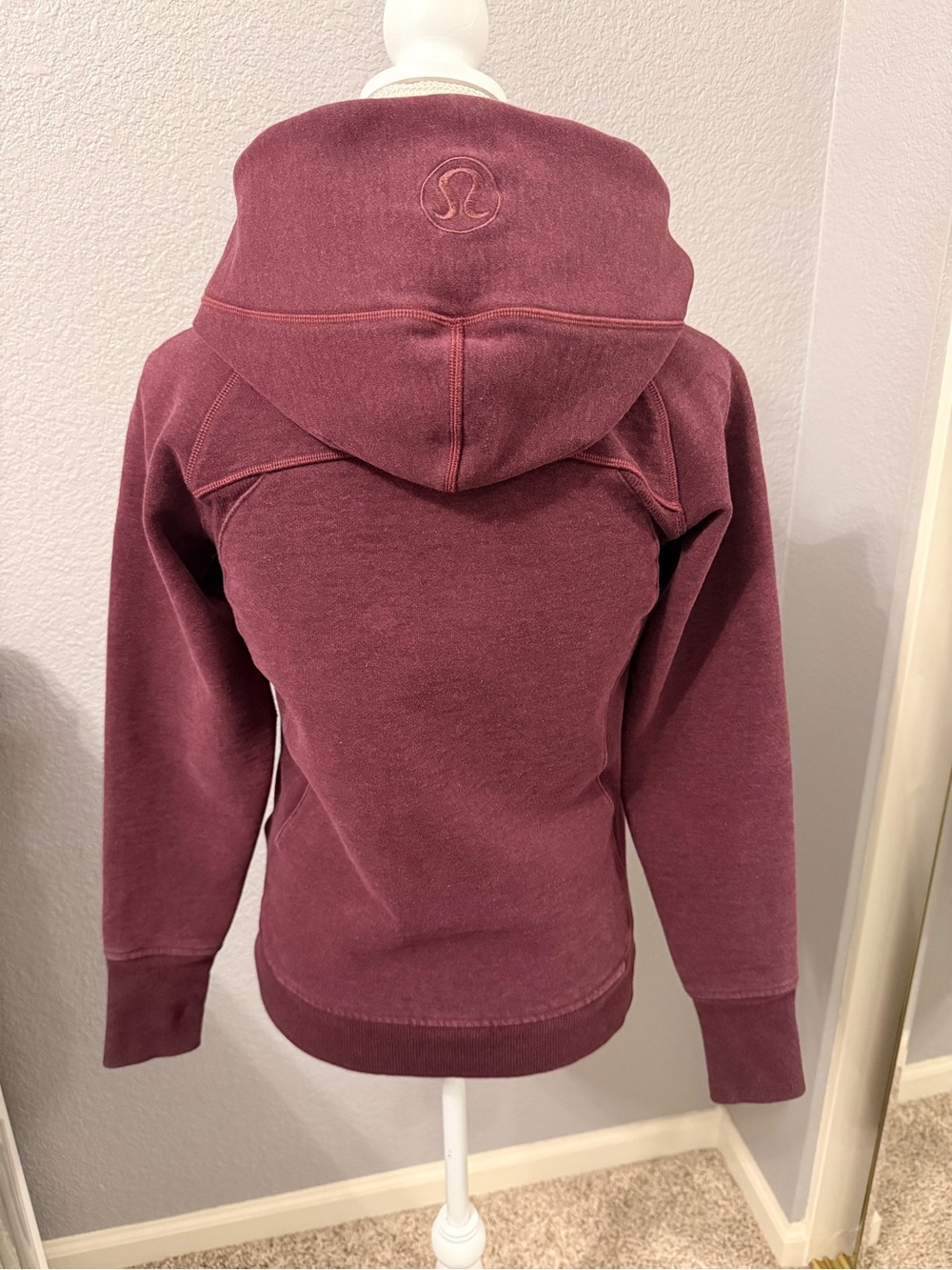 lululemon athletica Plum Scuba Zip Up Hoodie - Picture 2 of 13